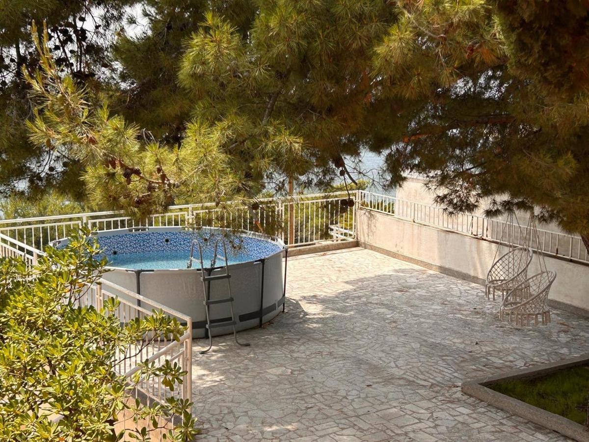 Apartments Nautilus Улцин Екстериор снимка