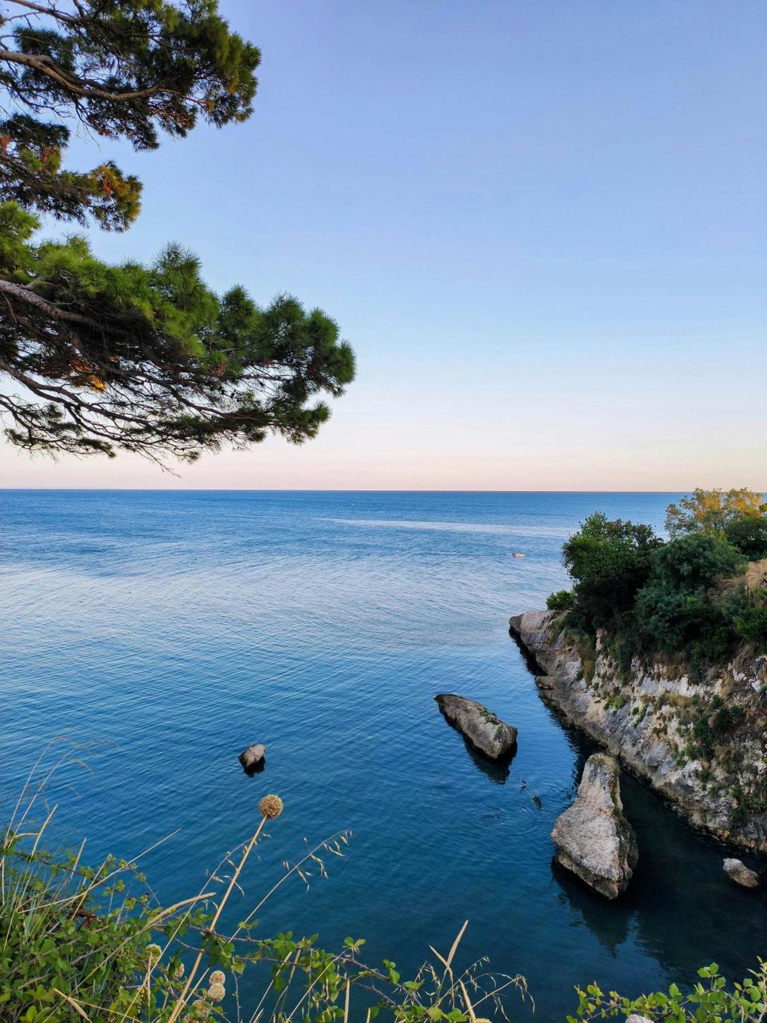 Apartments Nautilus Улцин Екстериор снимка