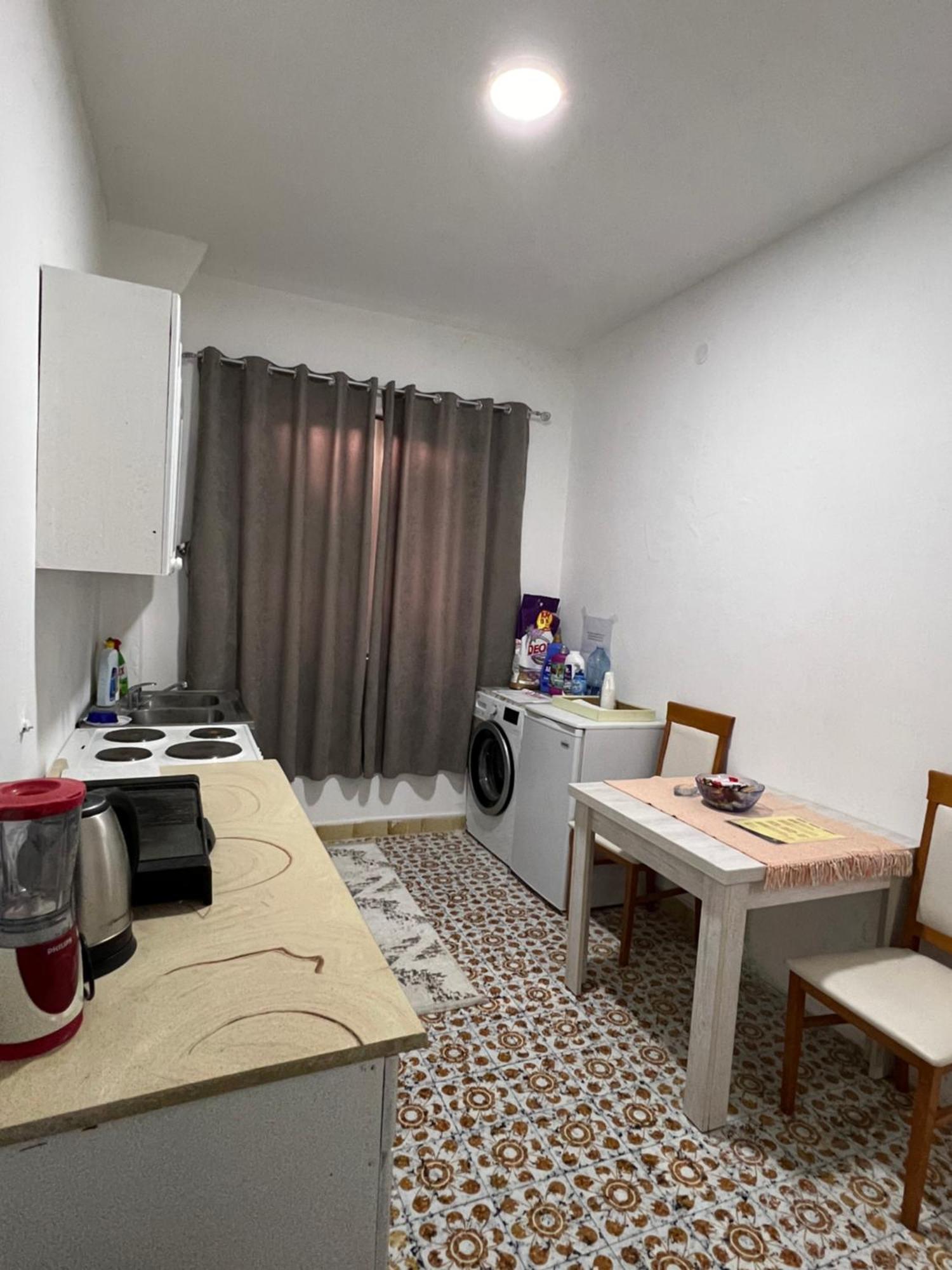 Apartments Nautilus Улцин Екстериор снимка