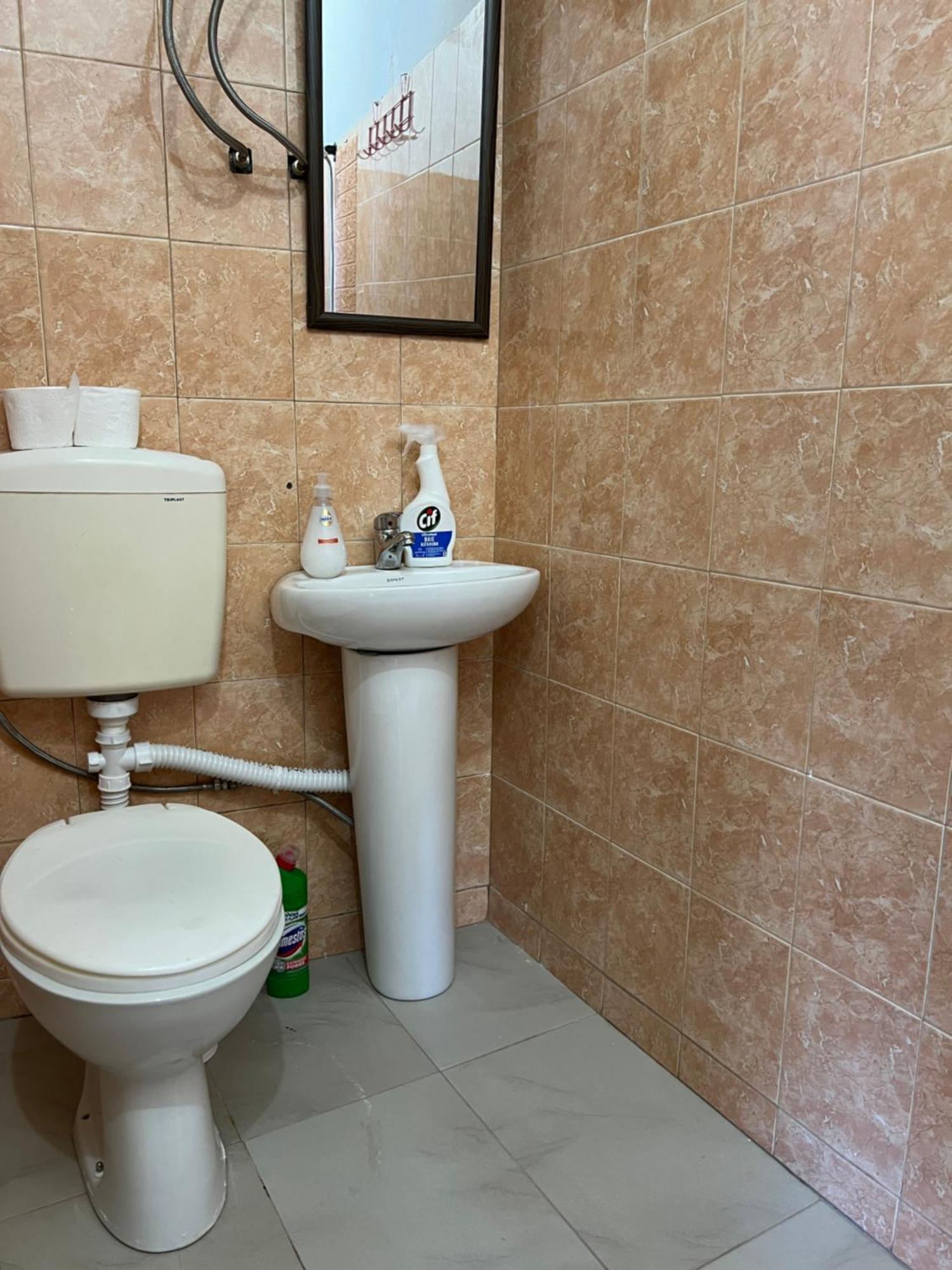 Apartments Nautilus Улцин Екстериор снимка